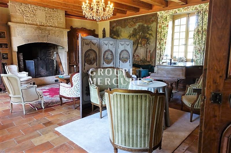 17th century Chateau nr Figeac France for sale