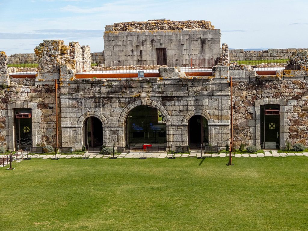 Aldea del Obispo: Where 16th-Century Majesty Meets Iberian Grandeur