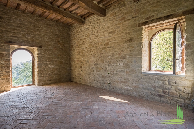 The Watchtower of Umbria: A Crown of Stone and Light - 5