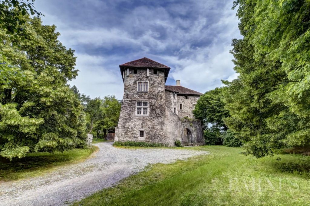 Annecy 17th Century Castle for sale