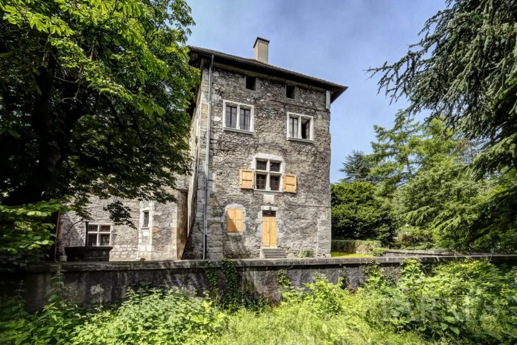 Annecy 17th Century Castle for sale