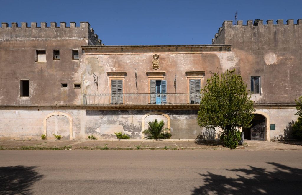 Il Castello di Aradeo: A 16th-Century Dream Woven in Stone