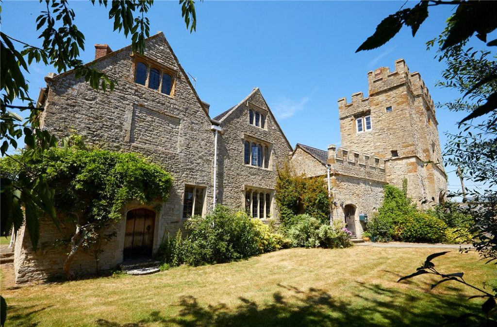 Astwell Castle for sale