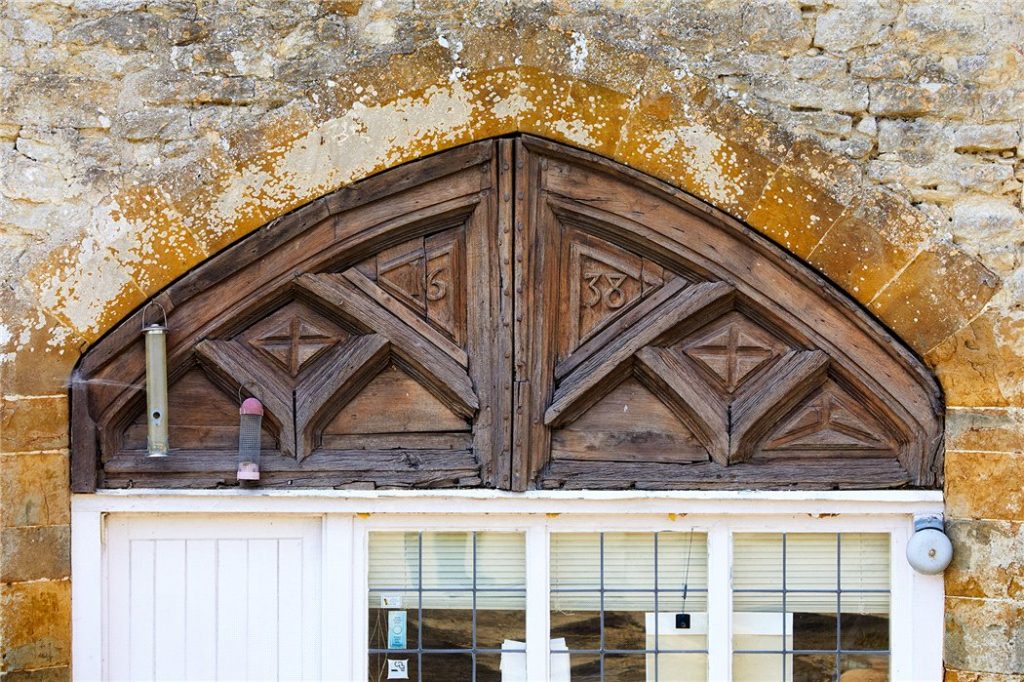 Astwell Castle: A Whisper of the 15th Century in Northamptonshire’s Golden Countryside