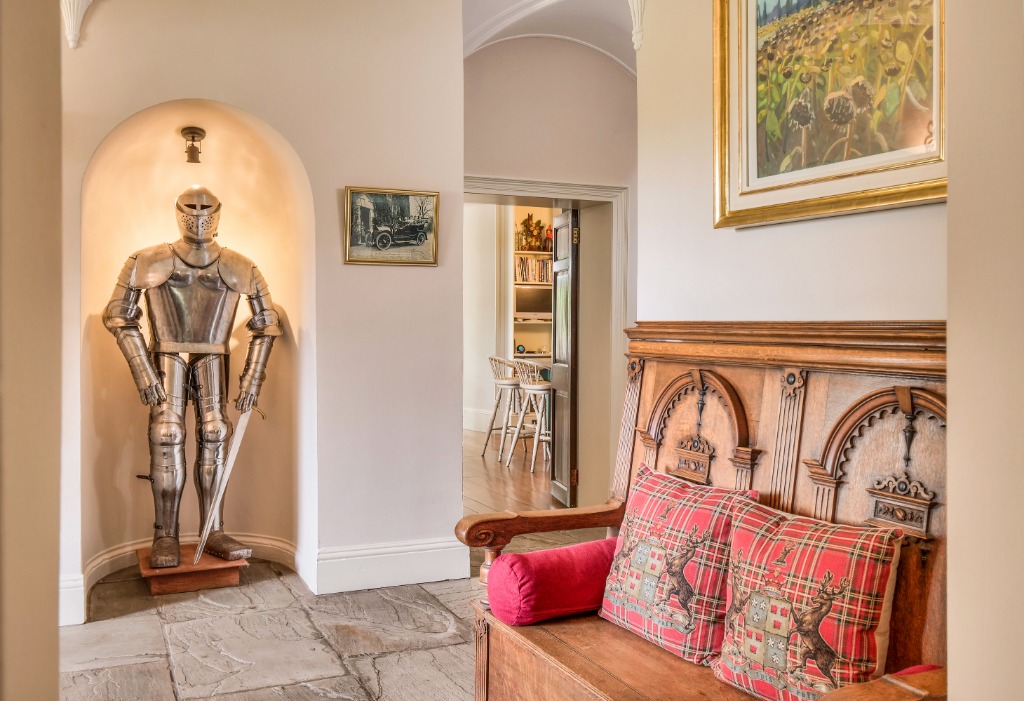 Bardowie Castle: A Whisper of Scotland’s Soul by the Loch’s Edge