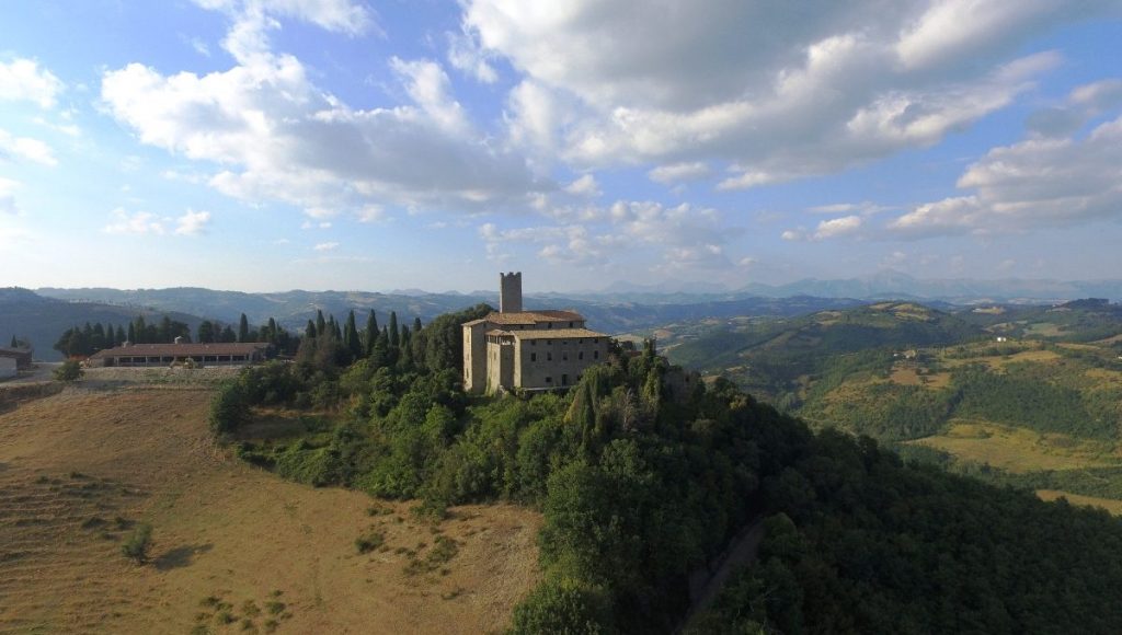 Biscina Castle: Umbria’s Timeless Citadel of Elegance & Legacy