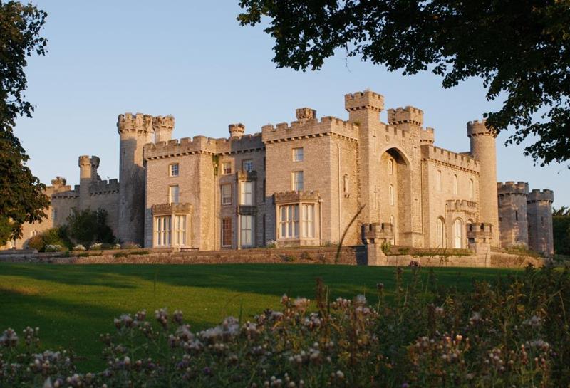 Bodelwyddan Castle for sale