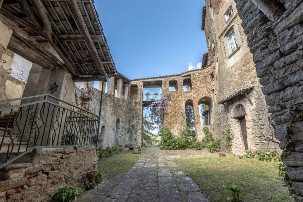 Borgomale: A 9th-Century Whisper Between Alba’s Vineyards and the Langhe’s Golden Hills