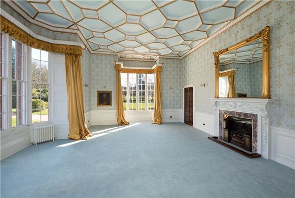 Cassillis: Where Time Honors Majesty Above the Whispering Doon