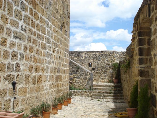 Castillo de los Velasco: Where Time Whispers Through Stone and Oak - 5