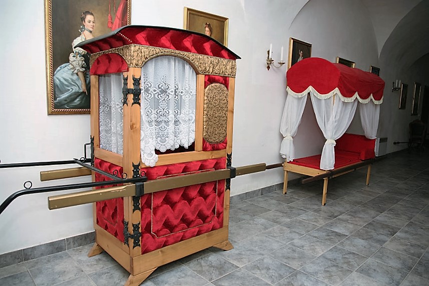 Černá’s Crown: A Restored Bohemian Castle Retreat Between Prague & Vienna - 5