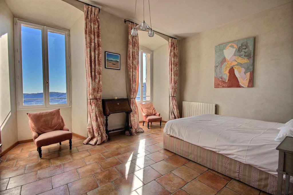 A 14th-Century Crown Jewel Over the Loup Valley’s Emerald Expanse - 5