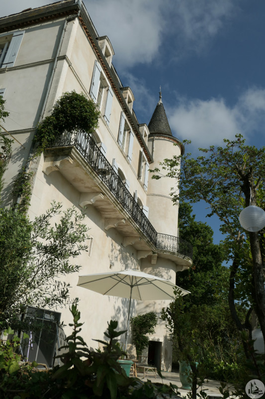 Chateau for sale Albas France