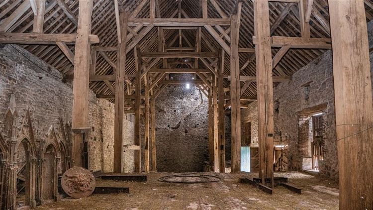 Balatre’s Watchful Crown: A 17th-Century Fortress of Stone & Story - 5