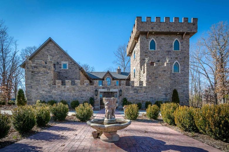 800kmissouriusaluxuriouscastleforsale Castleist