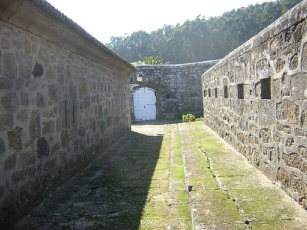 Where the Atlantic Whispers to an 18th-Century Fortress