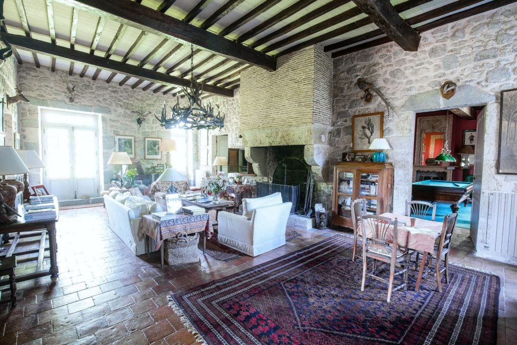 Château des Siècles: A 13th-Century Masterpiece Reborn in the Heart of Gascony