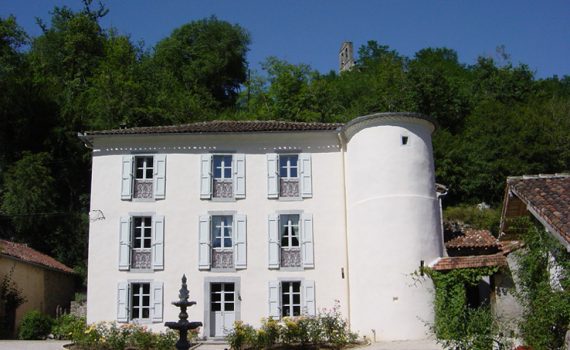 Domaine de la Grausee Pyrenees chateau for sale