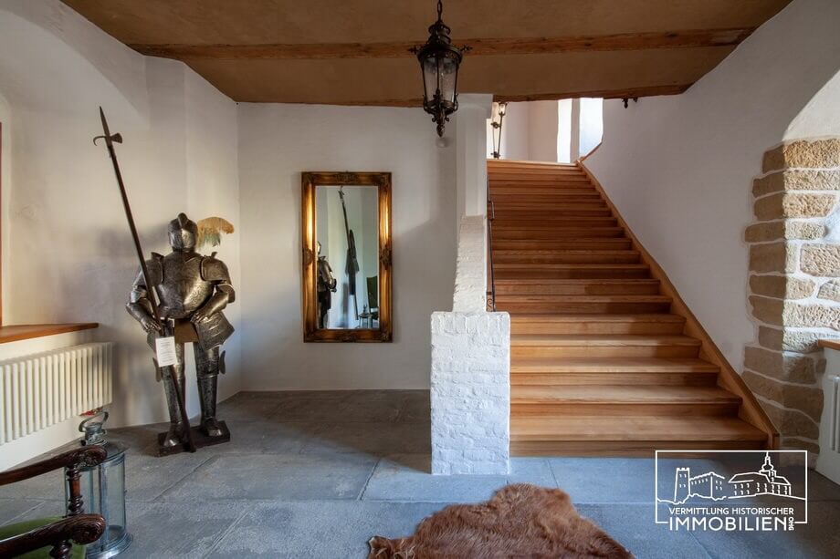Whispers of the Renaissance: A Saxon Castle Reborn by the River’s Song
