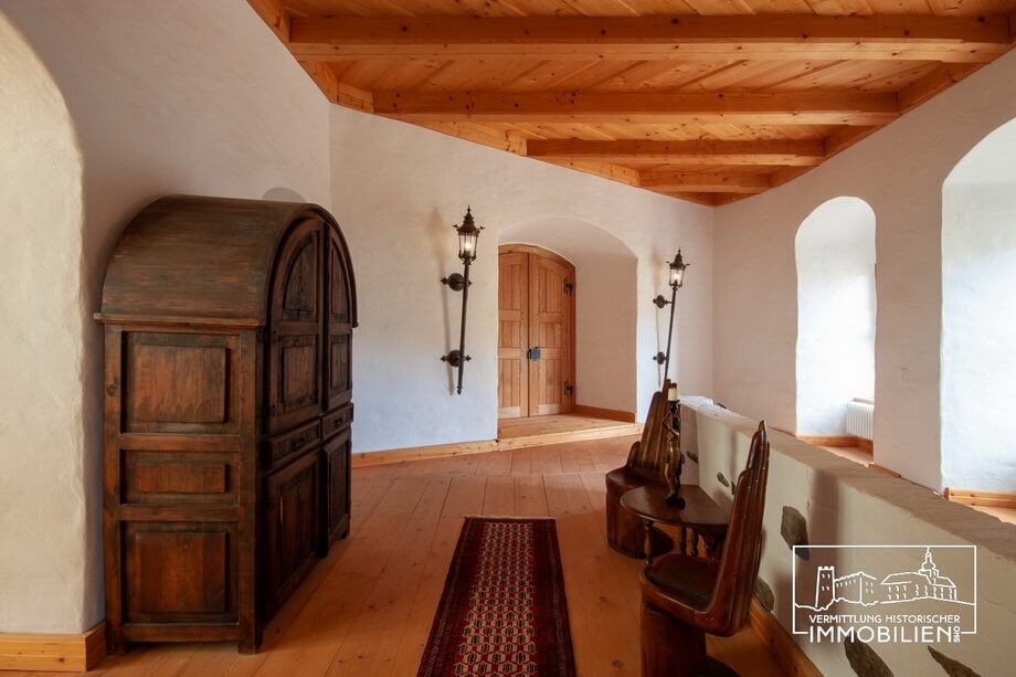 Whispers of the Renaissance: A Saxon Castle Reborn by the River’s Song - 5