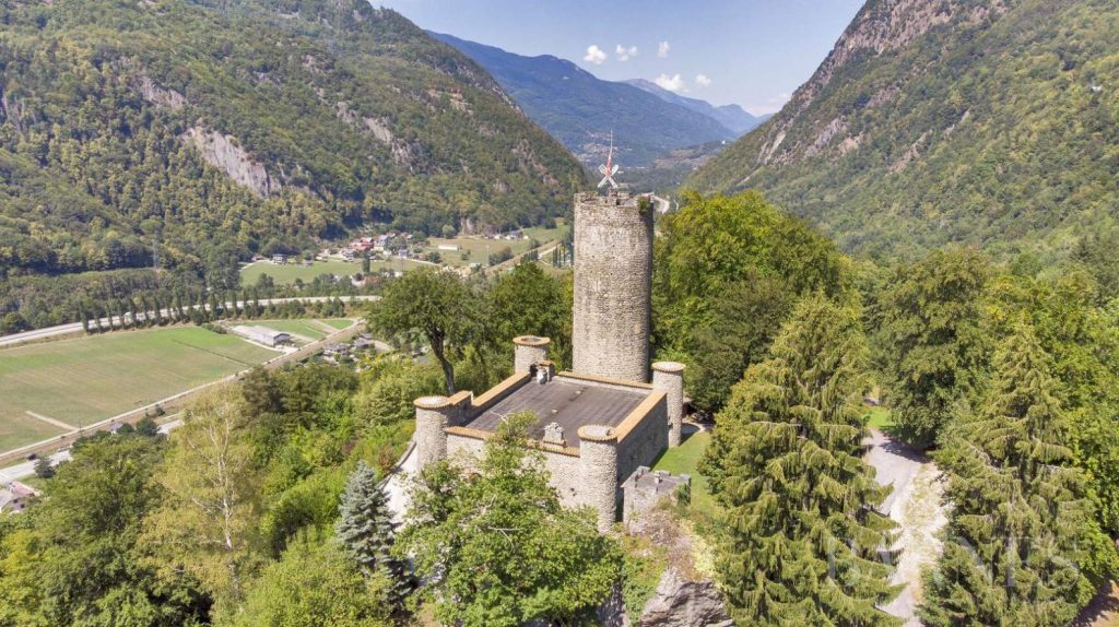 Feissons-sur-Isère France Castle for sale
