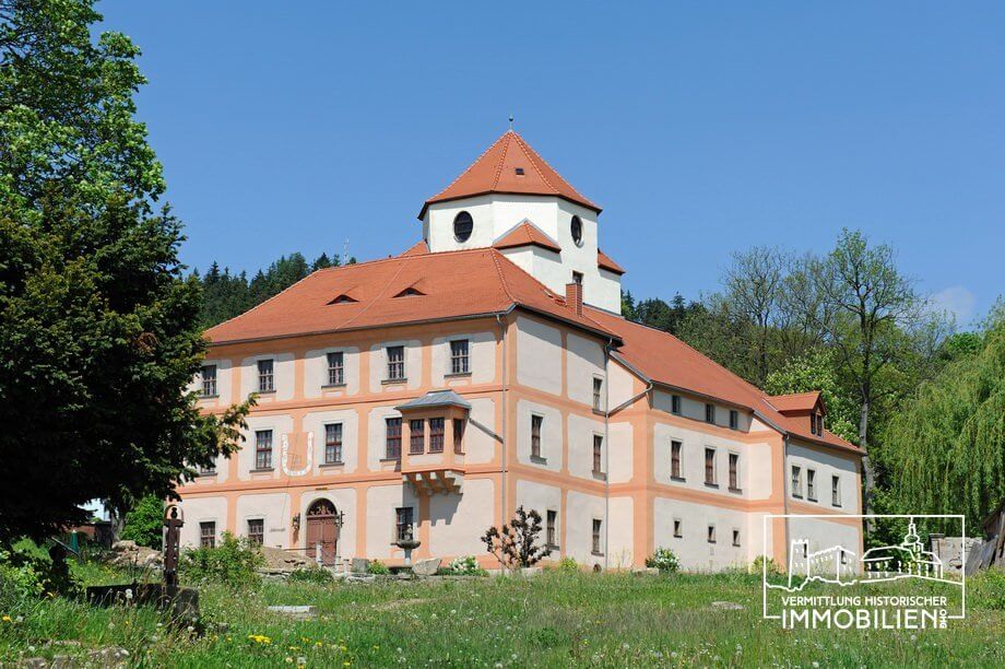 German Castle for sale with restaurant Saxony Vogtland