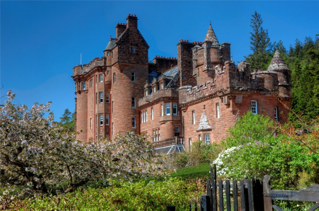 Glenborrodale: A Highland Crown of Sandstone & Whispering Isles