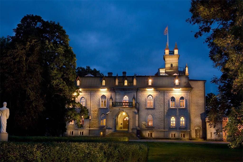 Laitse Castle for sale Estonia