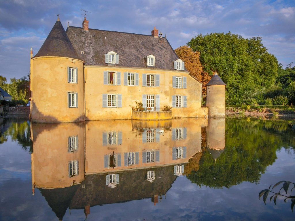 Le Mans Moated Castle for sale