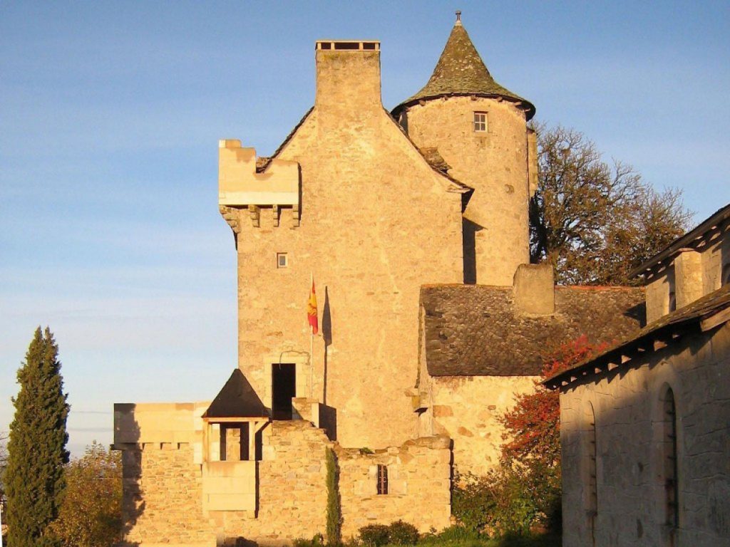 Lunac France medieval castle for sale
