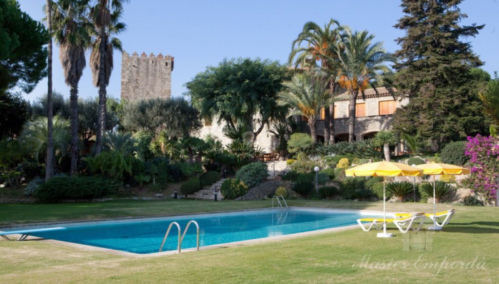 Whispers of Rome: A 15th-Century Tower & Garden Sanctuary in Maresme