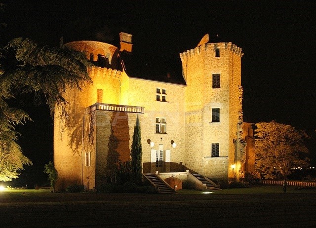 Martel Château: A Golden-Stone Dream in the Heart of Occitanie