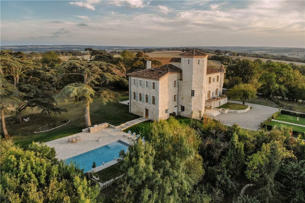 Mauvezin Midi Pyrenees Chateau for sale