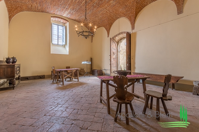 A Tenth-Century Crown: Umbria’s Whispering Castle of Noble Dreams