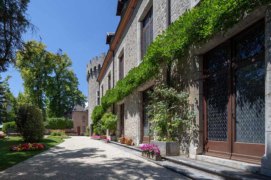 St. Pierre d’Albigny: A Fortress of Stone, Light & Legend Above the Alps