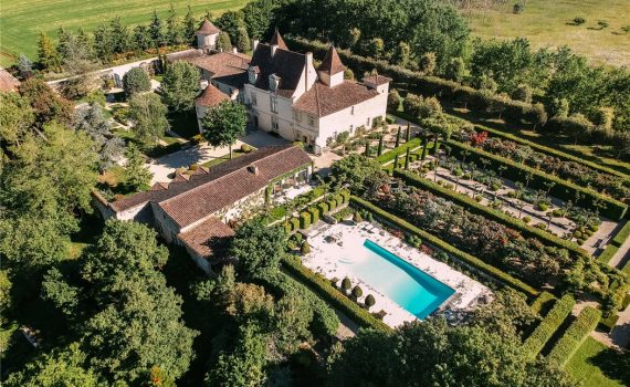 Nerac - 12th Century Chateau for sale