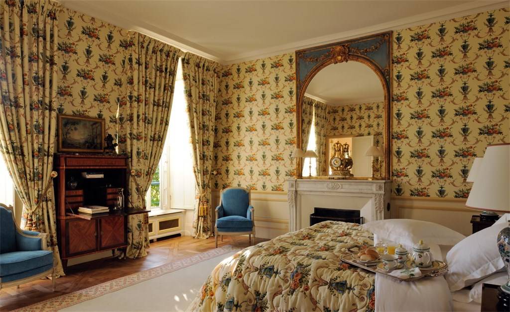 Whispers of Versailles: A 17th-Century Forest Kingdom Near Paris