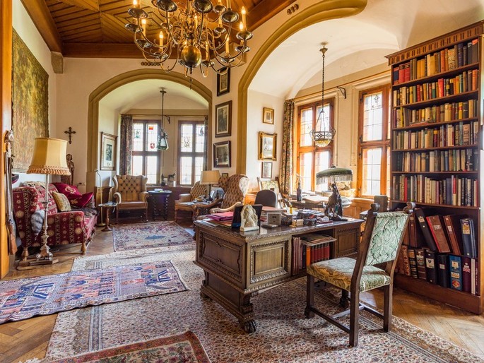 Petershagen: A 700-Year-Old Renaissance Dream in Stone & Light