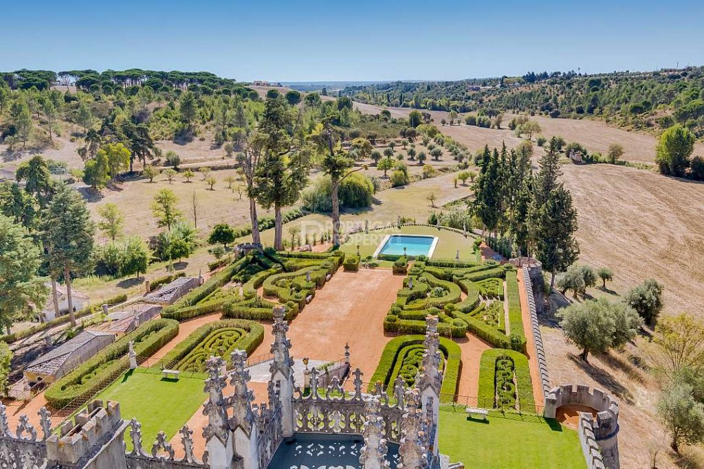 Quinta da Torre de Santo António Palace Portugal for sale