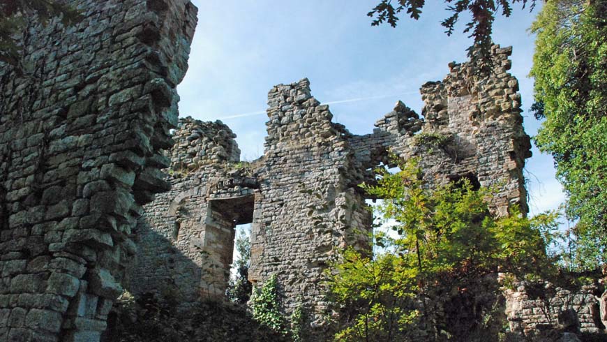 Ruin nr Perugia Umbria for sale