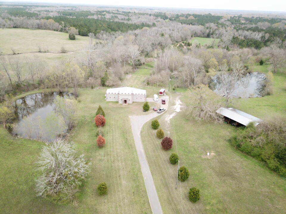 The Huntsman’s Castle: Where Whitetails Roam & Legends Begin