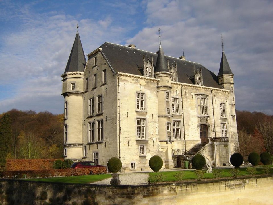 €4.95m Limburg, NETHERLANDS. Schaloen Castle For Sale Castleist
