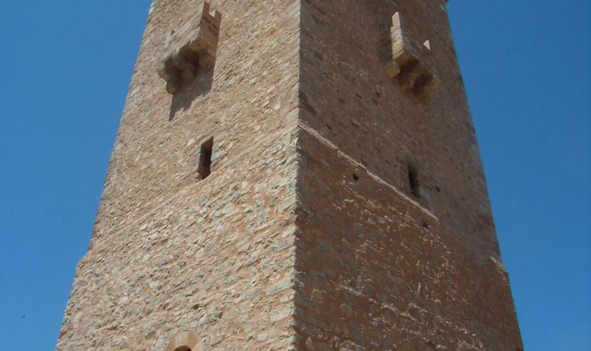 Siguenza’s Crown: A 14th-Century Castle Poised Between Legend and Luxury