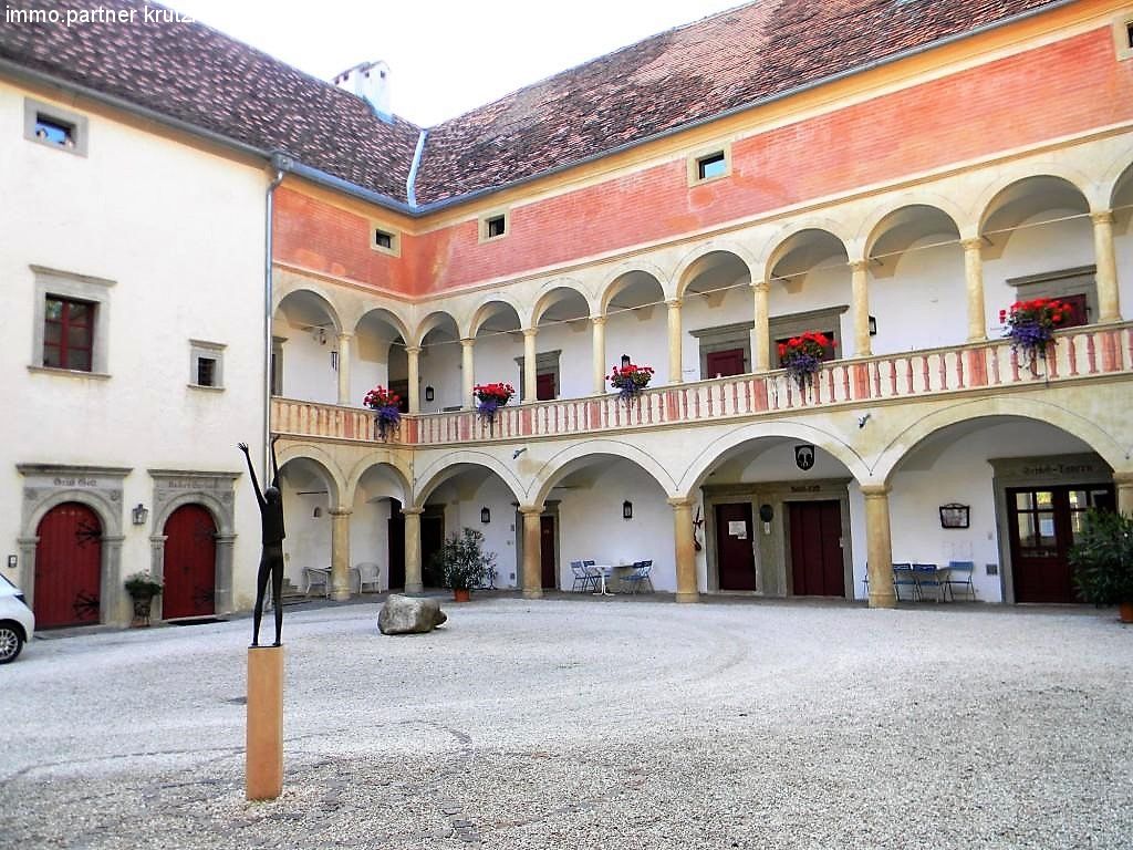 Stubenberg’s Timeless Renaissance Crown: A Styrian Castle Reborn