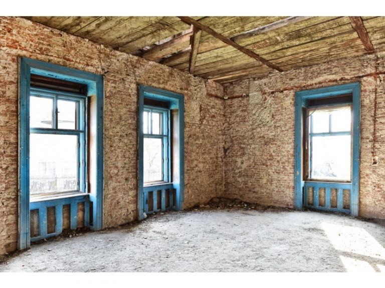 €275k Pribilesti, ROMANIA. Historic Castle for Sale Castleist