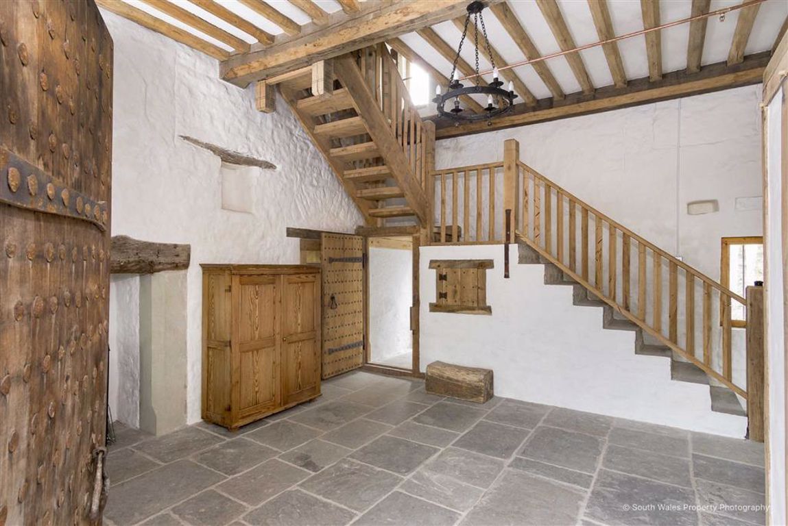 £1.25m Llantwit Major, WALES. Historic Welsh Castle Castleist