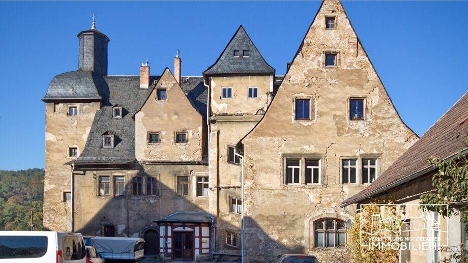 Thuringia castle for sale requiring renovation