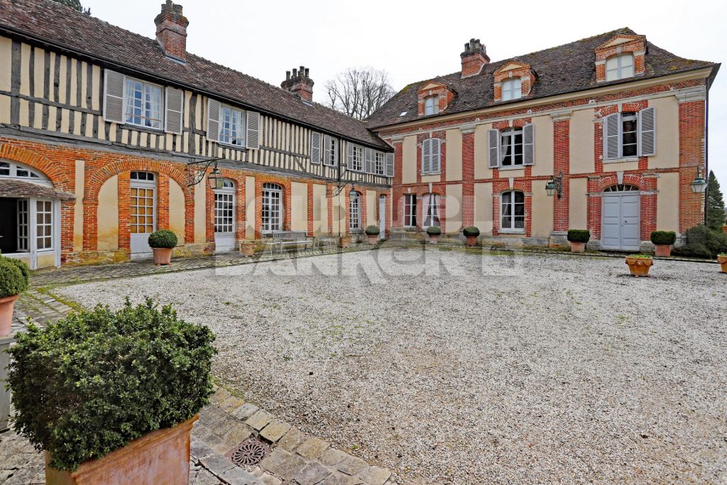 Whispers of the Touques: A Castle Reborn in Normandy’s Golden Light