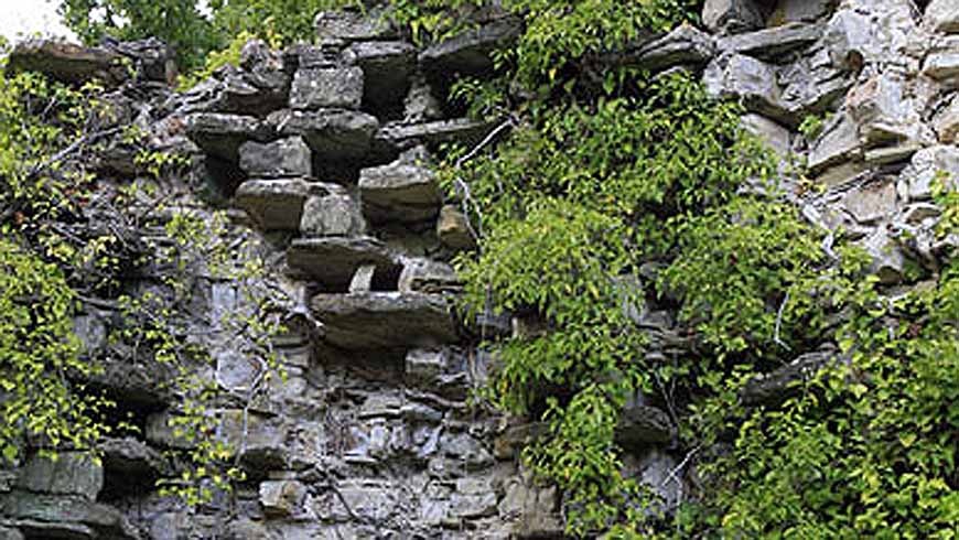 The Sentinel’s Dream: A 12th-Century Umbrian Watchtower Awaits Its Renaissance - 5