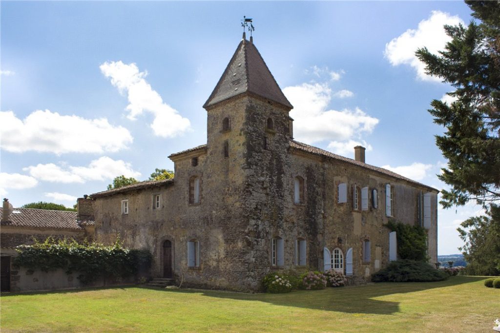 Vic Fezensac Midi Pyrenees chateau for sale